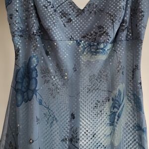 Betsy & Adam Gown Size 6 Light Blue Floral Soft Touch Silver Sequin Bodice